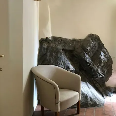 The Rock Apartment Brienno
